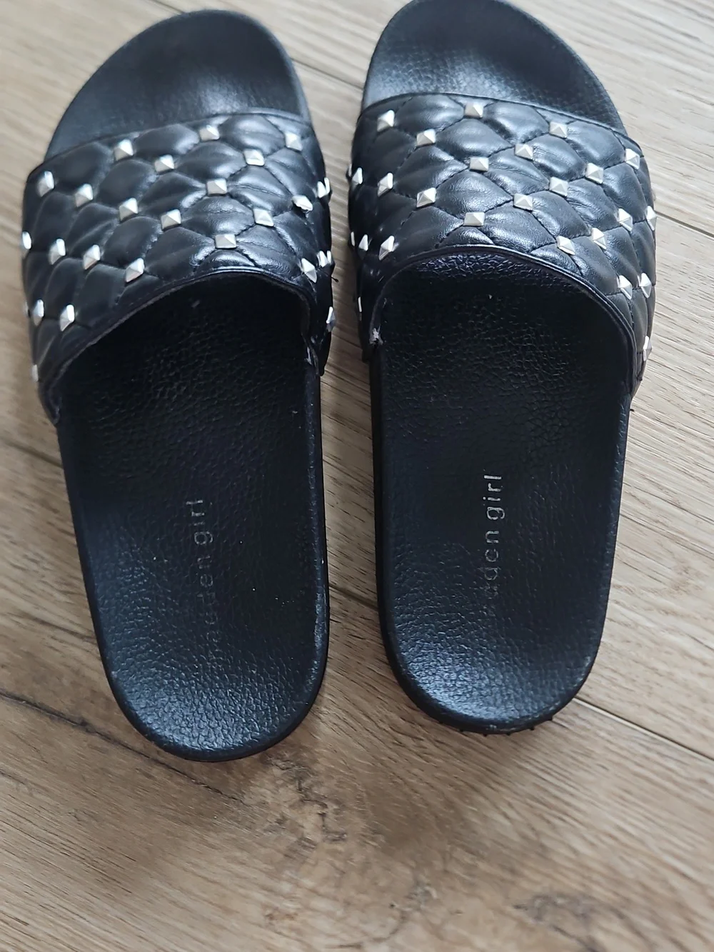 Madden Girl Black Studded Slide Sandals - Women Size 9